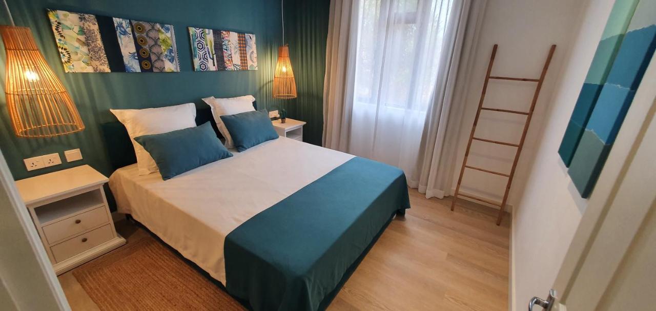 Les Cerisiers - Exclusive Beach Residence - 3 Bedroom Modern Apartment, Flic En Flac Экстерьер фото